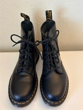Dr. Martens 1460 Black
Leather 8-Eye Combat Boots 
NWOB Size Men’s 7/Ladies 8